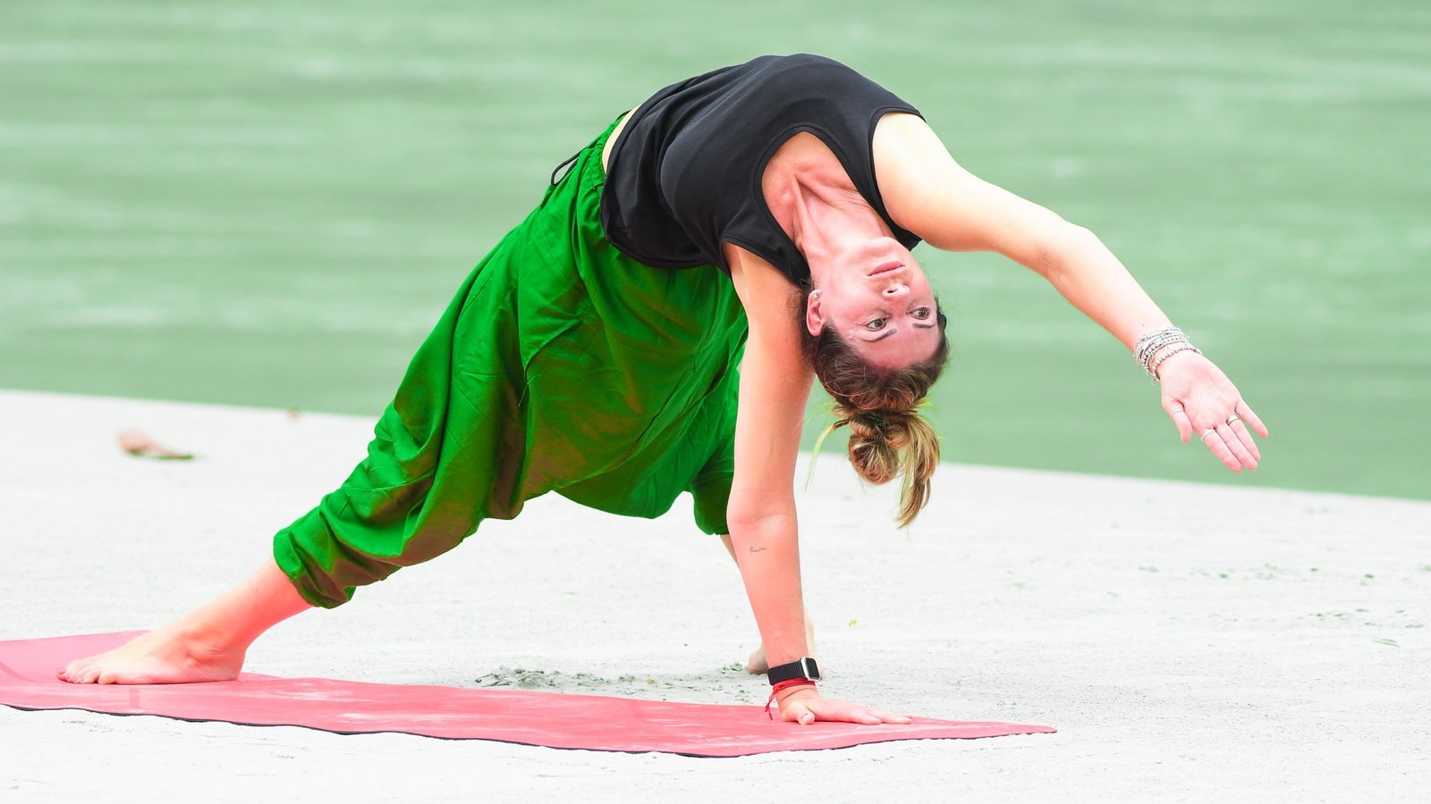 Ayurveda Teacher Training in Rishikesh